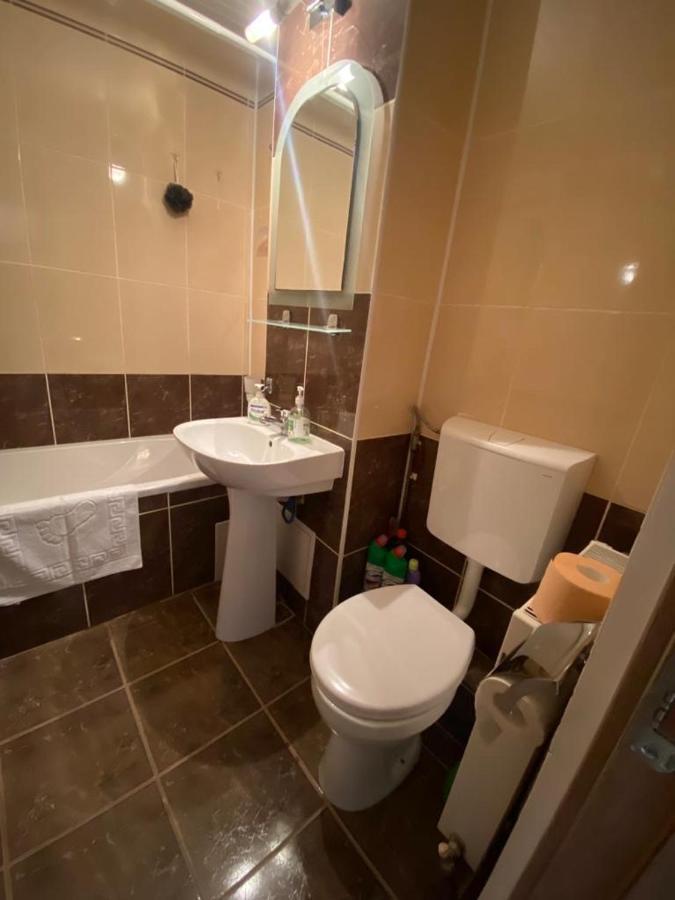 Cazare Medias, Apartament Modern ภายนอก รูปภาพ